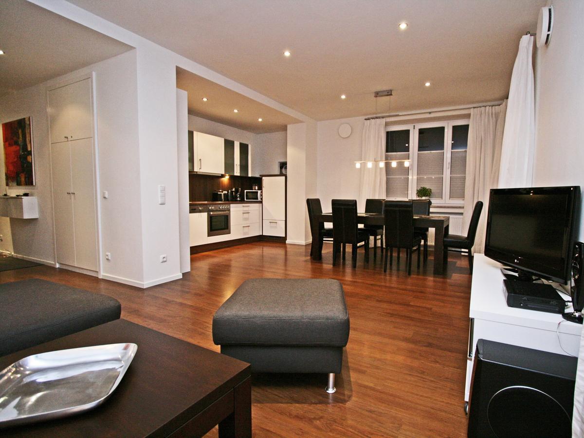 Ferienwohnung Am Kurpark -Wohnung 2,90Qm- การ์มิช-พาร์เทนเคียร์เชน ภายนอก รูปภาพ